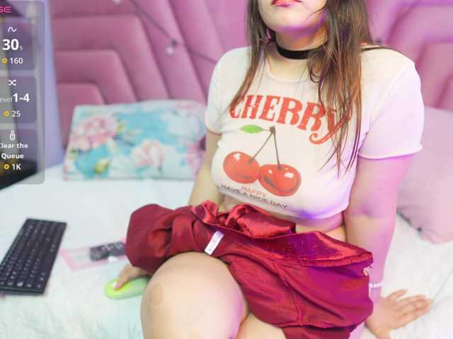 horny18girl live cam on BongaCams