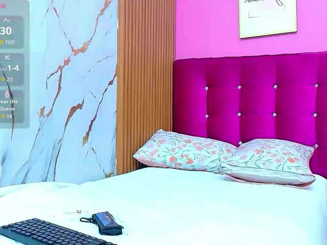 horny18girl live cam on BongaCams