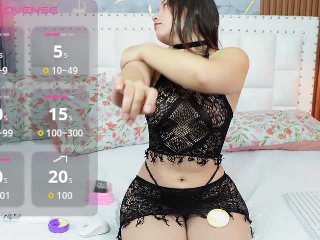 horny18girl live cam on BongaCams