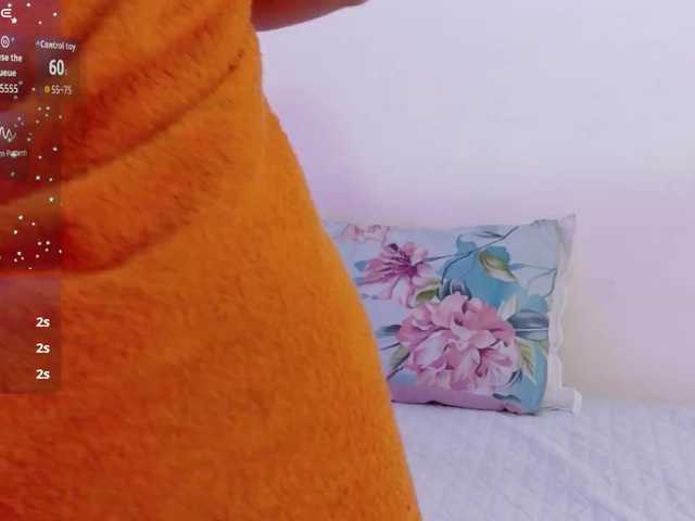 horny18girl live cam on BongaCams