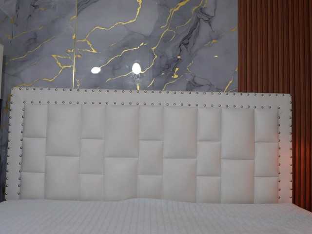 horny18girl live cam on BongaCams