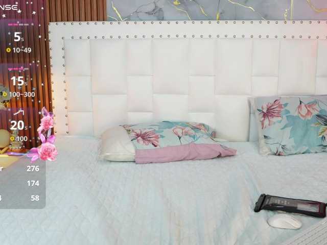 horny18girl live cam on BongaCams