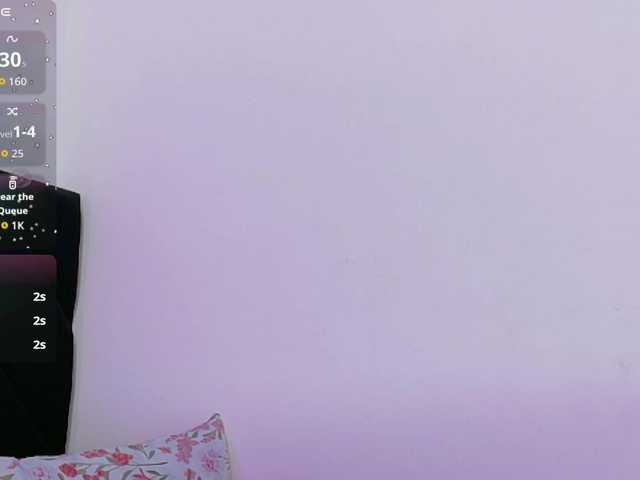horny18girl live cam on BongaCams