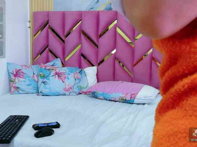 horny18girl webcam