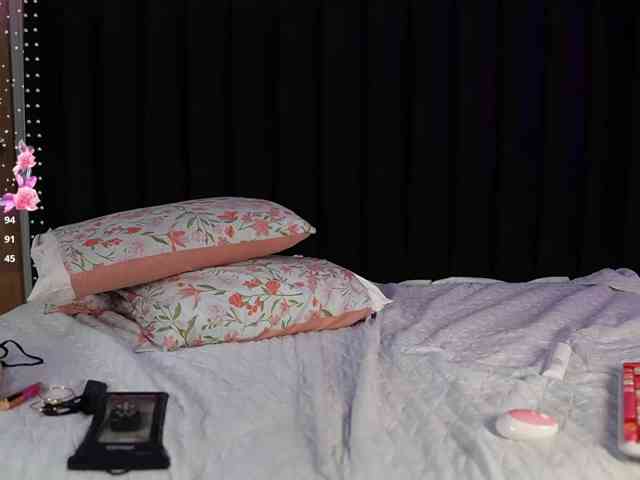 horny18girl webcam