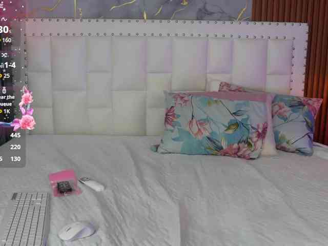 horny18girl webcam