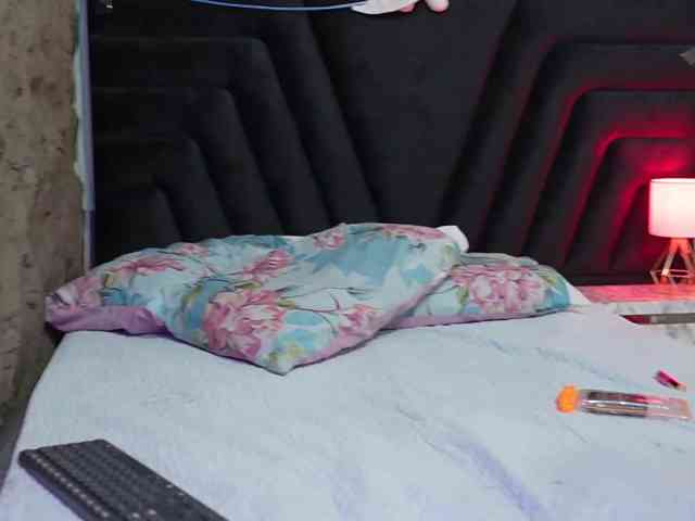 horny18girl webcam