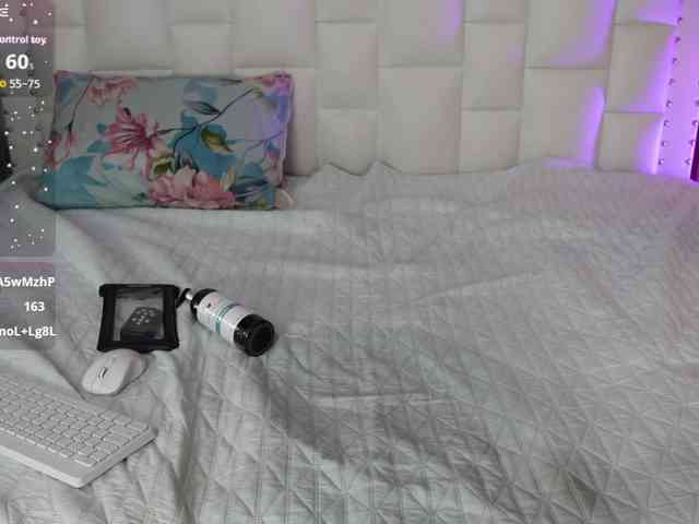 horny18girl webcam