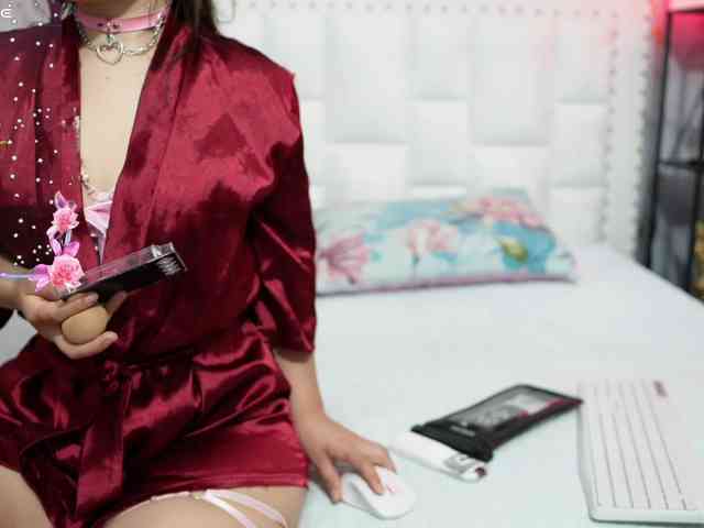 horny18girl horny18girl