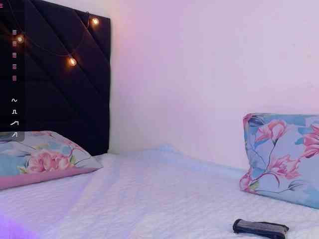 horny18girl webcam