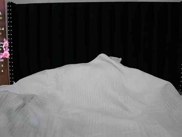 horny18girl webcam
