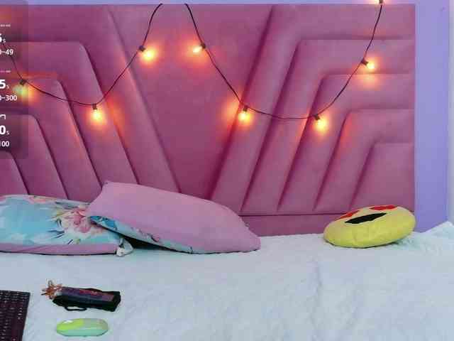 horny18girl webcam