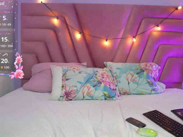 horny18girl webcam