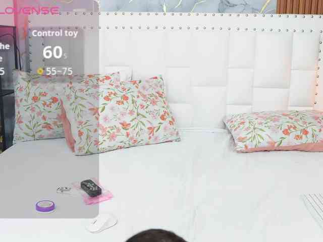 horny18girl webcam