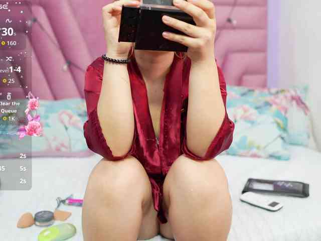 horny18girl webcam