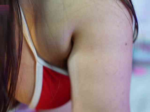 horny18girl