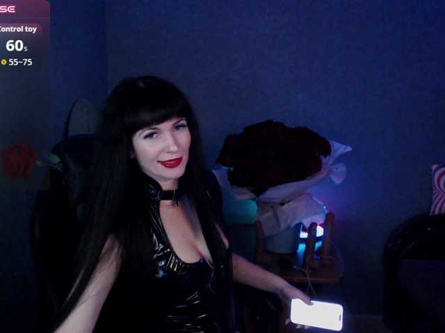 LindaElosiMilf live cam on BongaCams