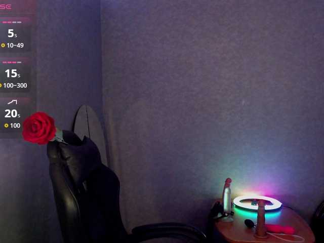 LindaElosiMilf live cam on BongaCams