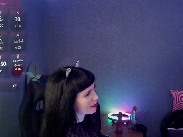 LindaElosiMilf live cam on BongaCams
