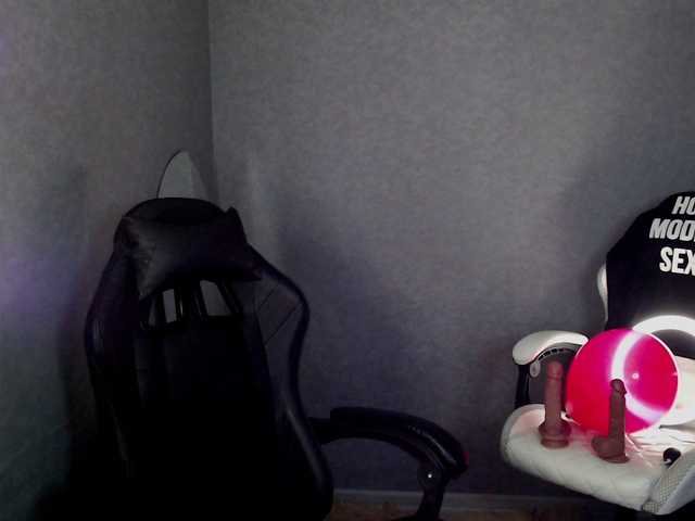 LindaElosiMilf live cam on BongaCams