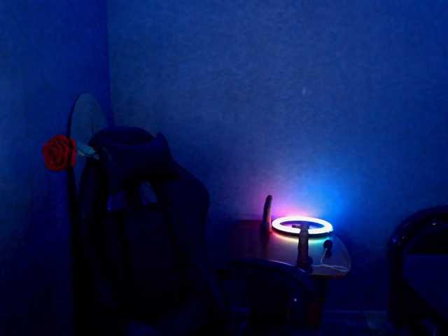 LindaElosiMilf live cam on BongaCams