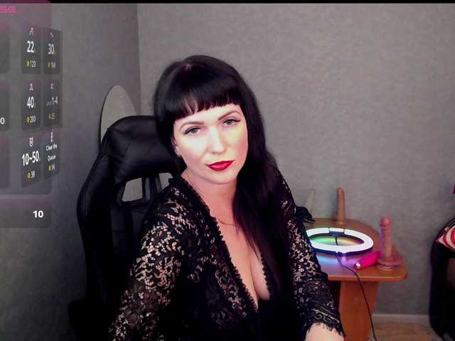 LindaElosiMilf live cam on BongaCams