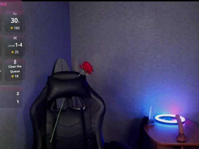 LindaElosiMilf live cam on BongaCams