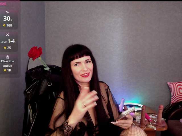 LindaElosiMilf live cam on BongaCams