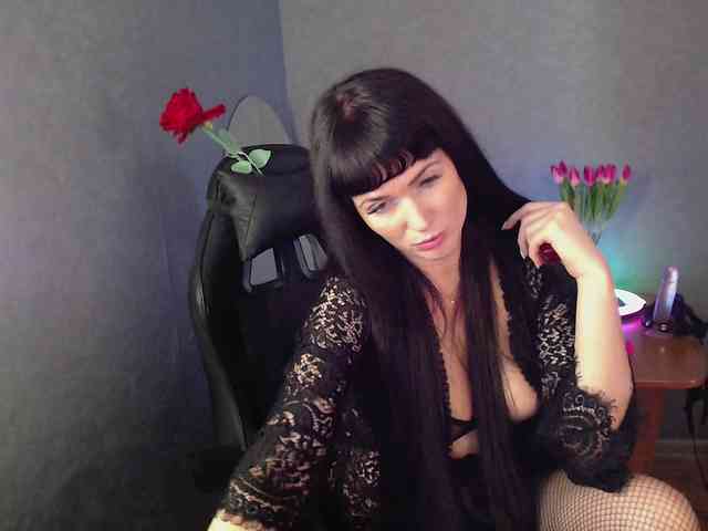 LindaElosiMilf