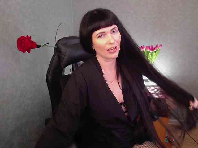LindaElosiMilf