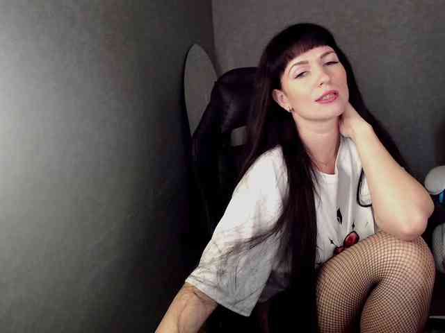 LindaElosiMilf