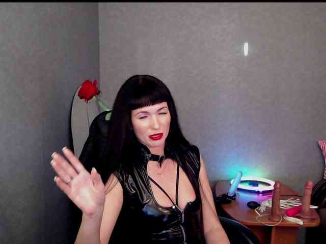LindaElosiMilf