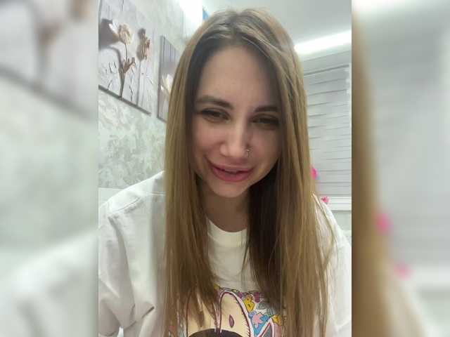 -LeiaProseccina-'s BongaCams show and profile