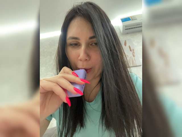 -LeiaAlanova-