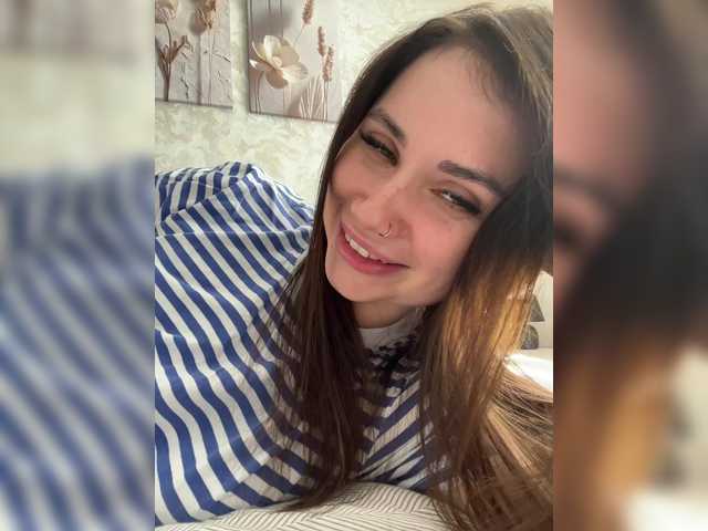Y_Leiki live webcam show