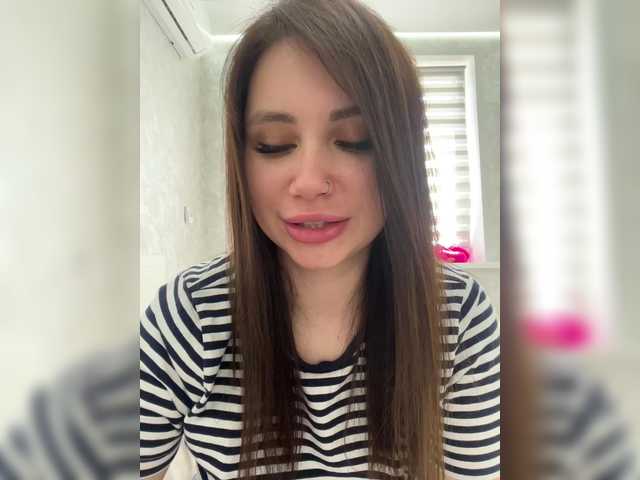 Chat with LeiaProseccina live cam