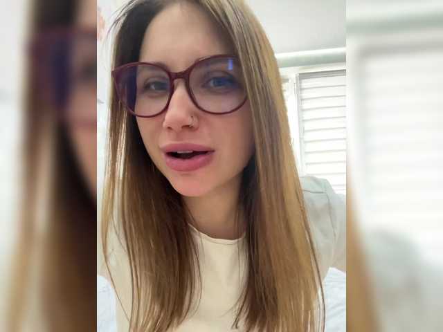 -LeiaProseccina-'s BongaCams profile