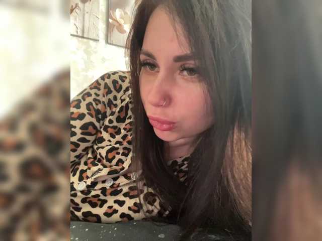 Live трансляция Y_Leiki - slutnetki.online
