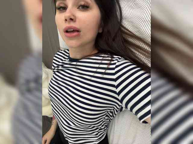 -LeiaProseccina- Sex Cam Show