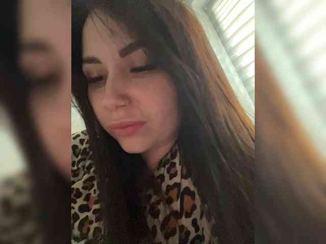 -LeiaProseccina- live female cam on bongacams