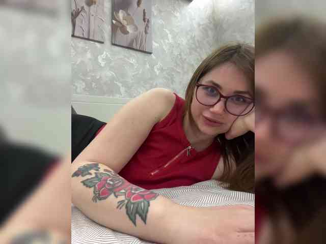 Model: -LeiaProseccina-