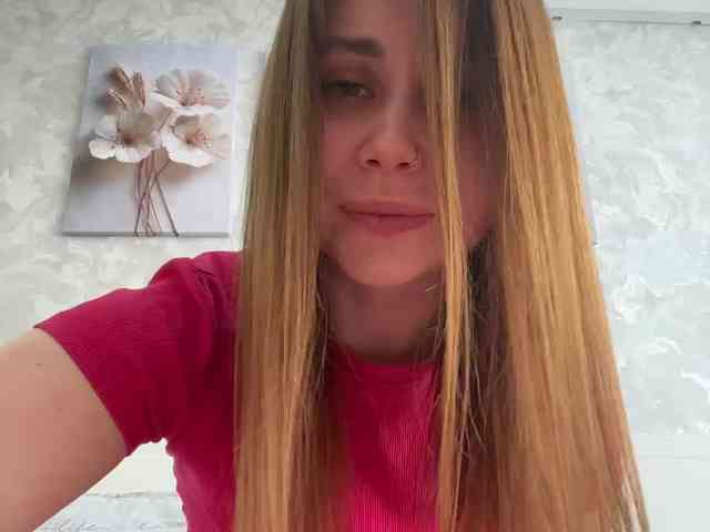 Model: -LeiaProseccina-
