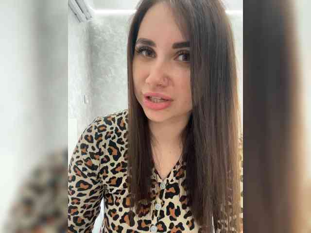-LeiaProseccina- Sex Cam Show