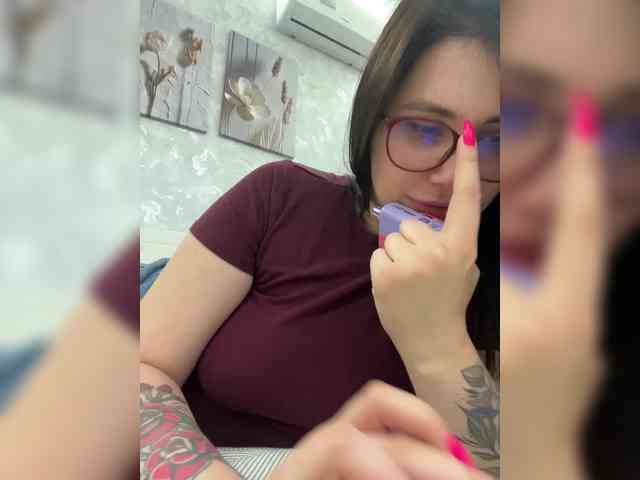 -LeiaProseccina- Live Webcam on BongaCams