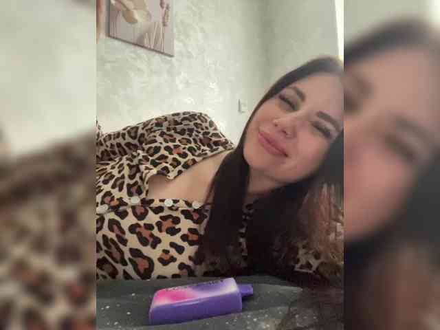 -LeiaProseccina- live female cam on bongacams