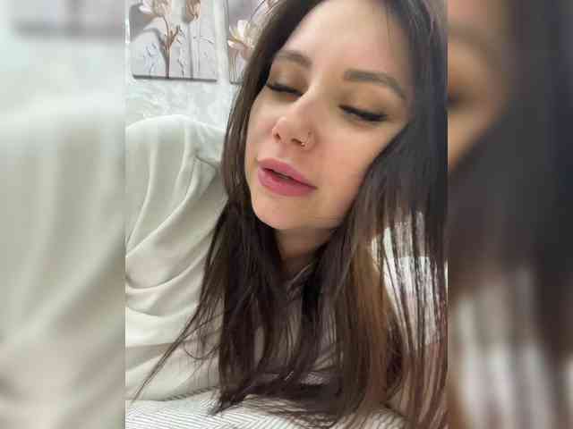 -LeiaProseccina- Sex Cam Show