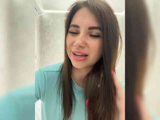 -LeiaProseccina- Sex Cam Show