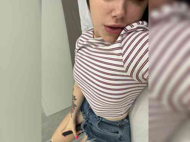 LeiaProseccina webcam
