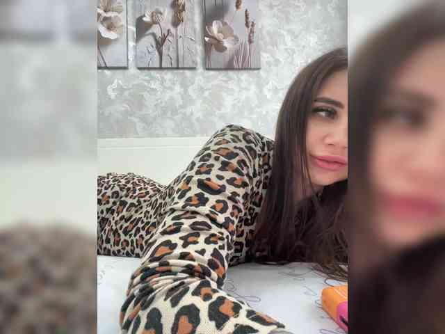-LeiaProseccina- Sex Cam Show