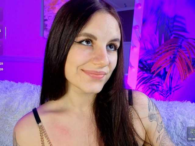 KellyMiller live cam on BongaCams